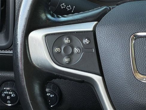 Used 2018 GMC Canyon SLT w/ Driver Alert Package image 14