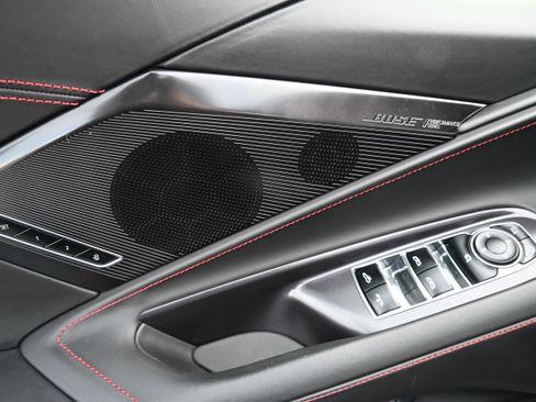 Used 2023 Chevrolet Corvette Stingray Premium Conv w/ Z51 Performance Package image 20