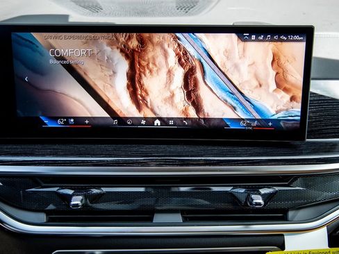 New 2026 BMW X5 xDrive40i w/ M Sport Package image 13