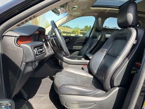 Used 2021 Lincoln Aviator Reserve w/ Equipment Group 201A image 22
