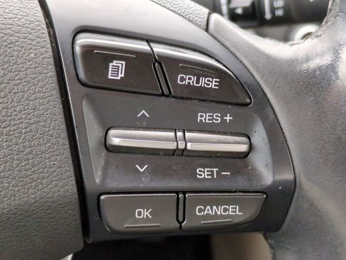 Used 2019 Hyundai Elantra Value Edition image 24