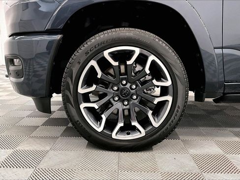 Used 2026 RAM 1500 Limited AWD/4WD image 10