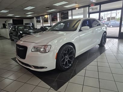 Used 2019 Chrysler 300 Touring w/ Driver Convenience Group