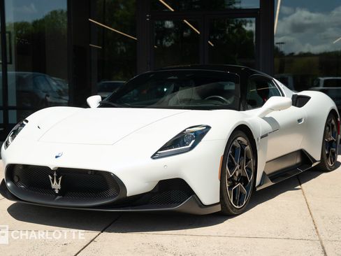 Used 2023 Maserati MC20 Coupe RWD image 7