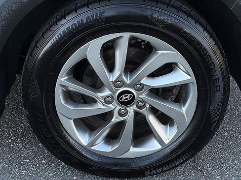 Used 2018 Hyundai Tucson SE AWD/4WD image 7