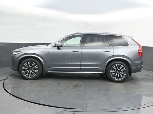 Used 2020 Volvo XC90 T6 Momentum w/ Protection Package Premier image 2