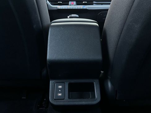 Used 2025 Kia K4 LXS image 12