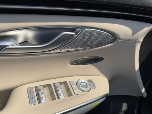 New 2026 Genesis GV70 2.5T Select image 11