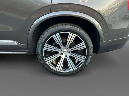 Used 2024 Volvo XC90 B6 Ultimate w/ Protection Package image 15