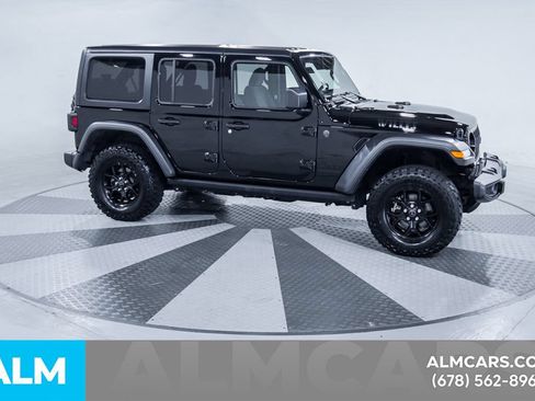 Used 2025 Jeep Wrangler Unlimited Sport AWD/4WD image 13