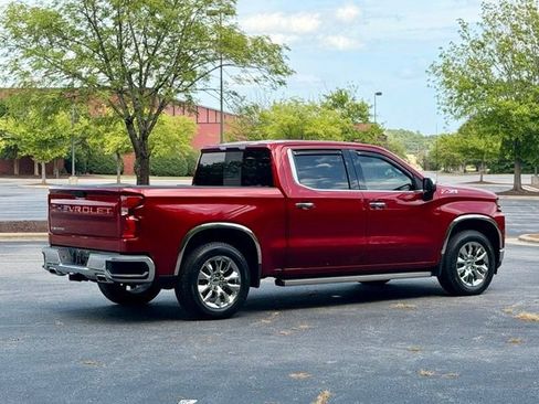 Used 2021 Chevrolet Silverado 1500 LTZ w/ LTZ Premium Package AWD/4WD image 8