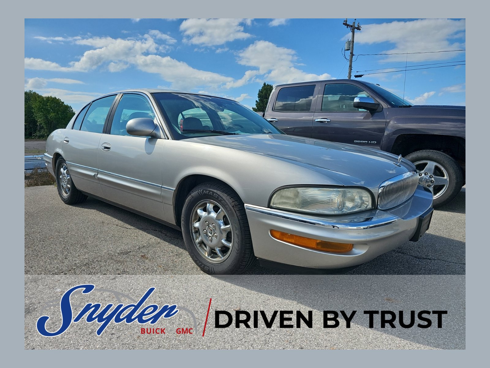 Used 2004 Buick Park Avenue w/ Prestige Feature Package FWD image 1