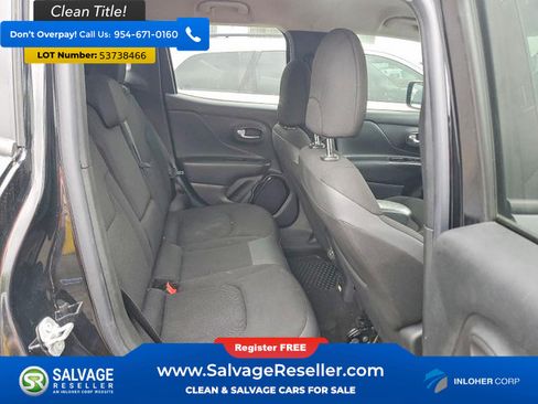 Used 2018 Jeep Renegade Altitude AWD/4WD image 15
