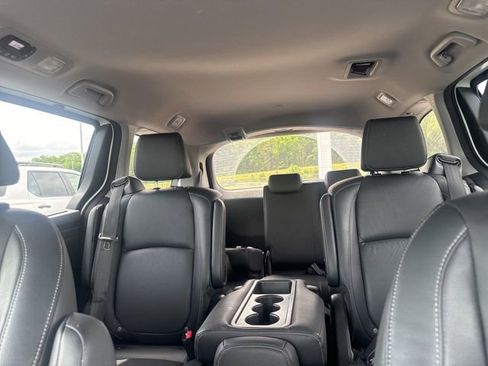 Used 2022 Honda Odyssey EX-L image 9