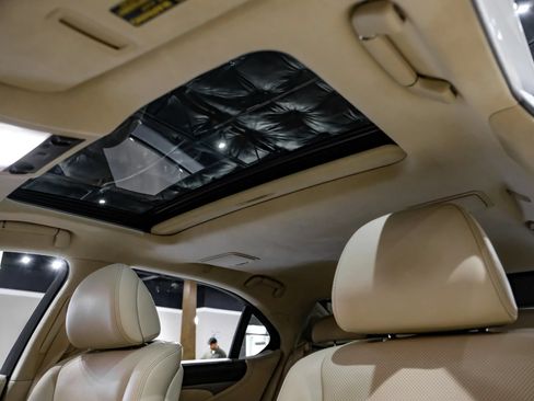 Used 2015 Lexus LS 460 L RWD image 5