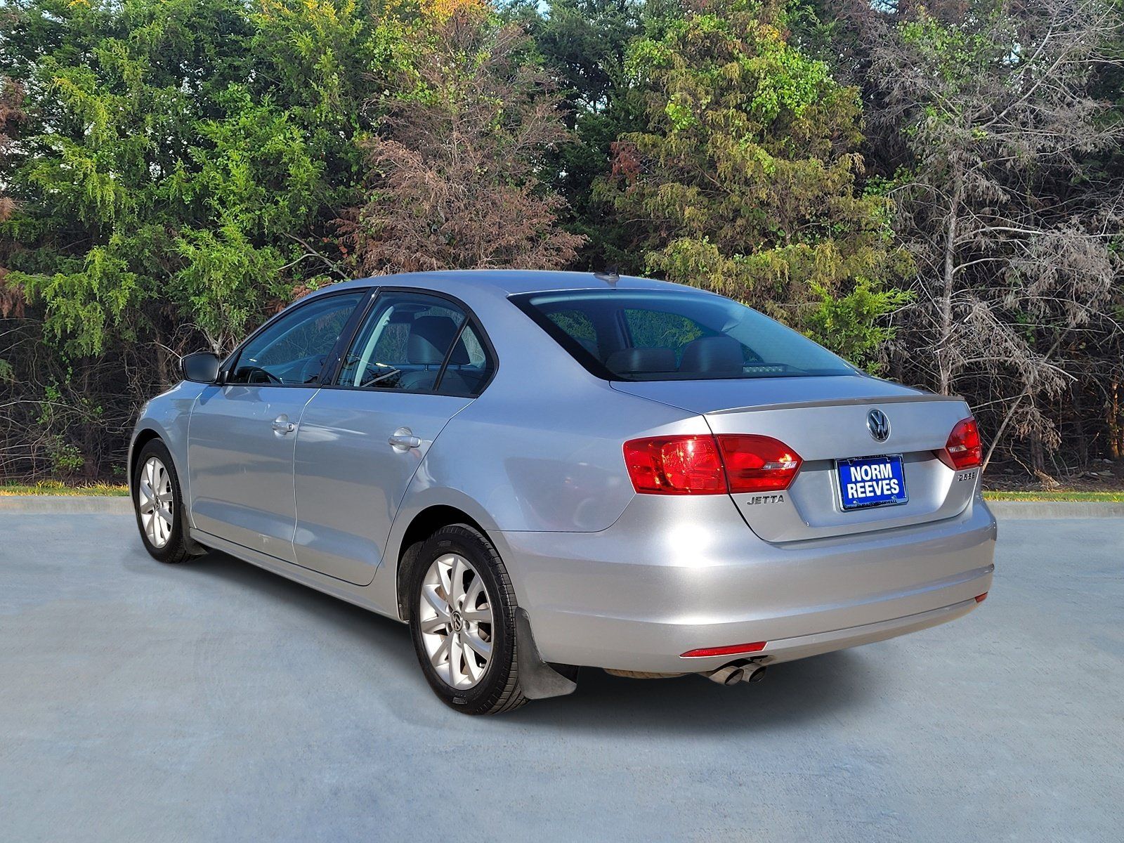 Used 2012 Volkswagen Jetta SE FWD image 17