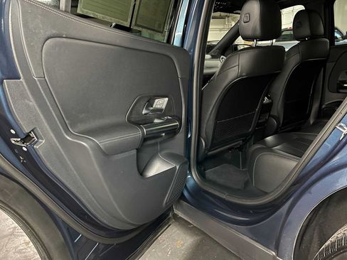 Used 2023 Mercedes-Benz GLA 250 4MATIC image 18