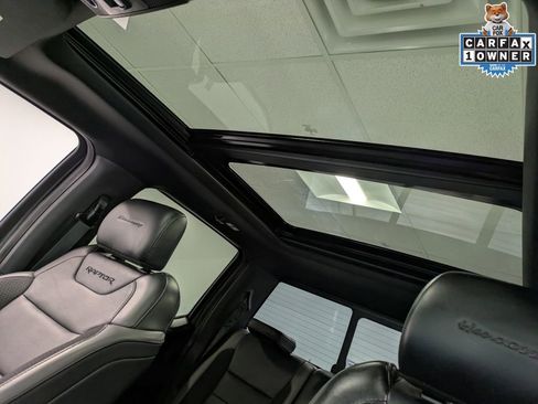 Used 2019 Ford F150 Raptor w/ Equipment Group 802A Luxury AWD/4WD image 22