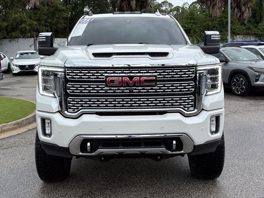 Used 2023 GMC Sierra 2500 Denali AWD/4WD image 3