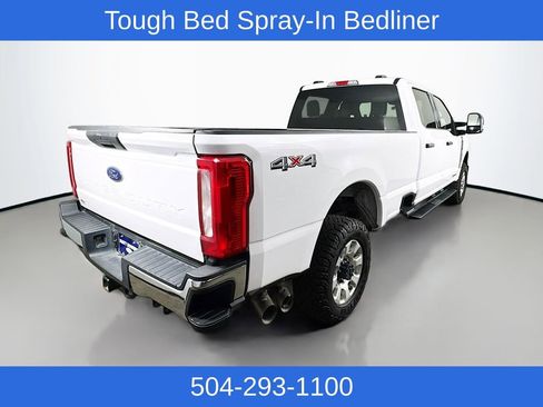 Used 2024 Ford F350 XLT image 5