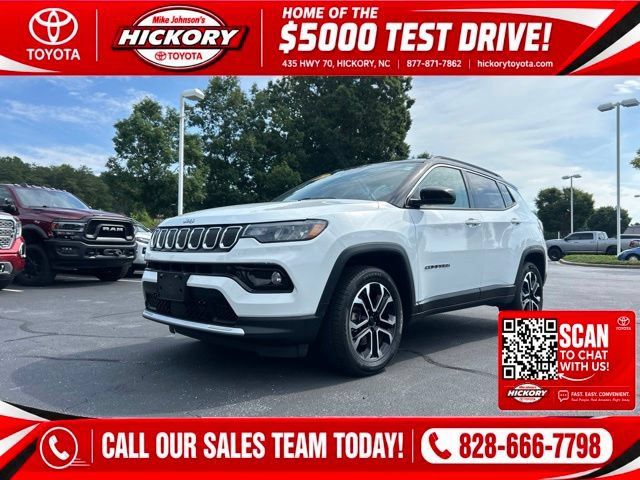 Used 2022 Jeep Compass Limited AWD/4WD image 1