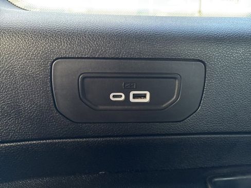 Used 2023 Jeep Grand Cherokee L Overland image 37