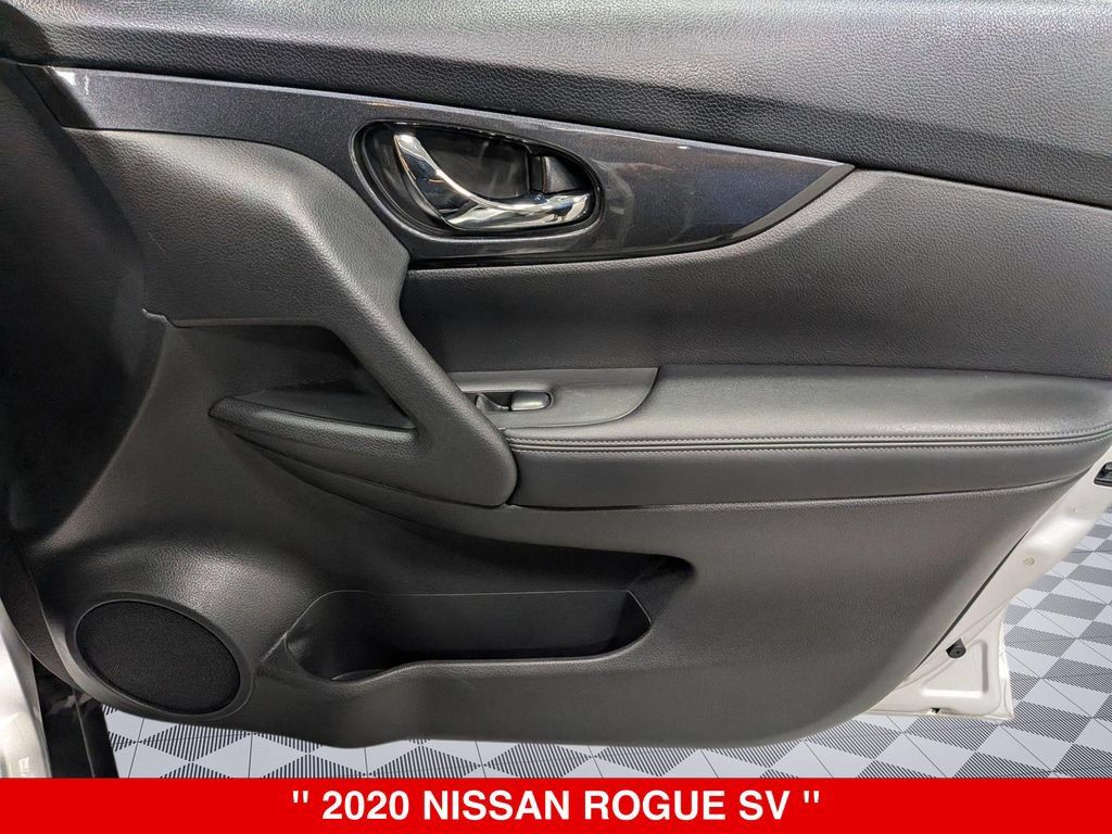 Used 2020 Nissan Rogue SV AWD/4WD image 30