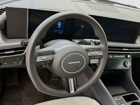 Used 2024 Hyundai Sonata SEL image 18