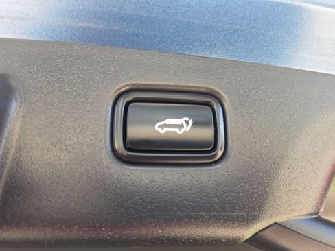 Certified 2023 Kia Niro Wind w/ Wind Preserve Package FWD image 13