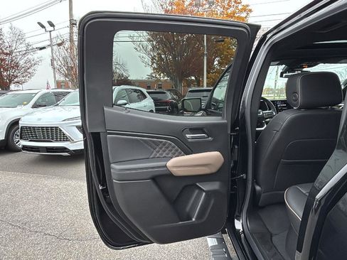 New 2026 GMC Canyon Denali image 30