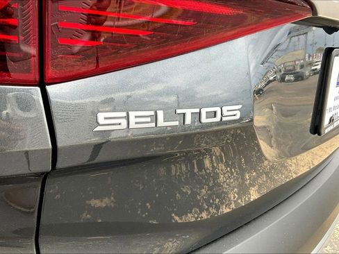 Used 2023 Kia Seltos S FWD image 25