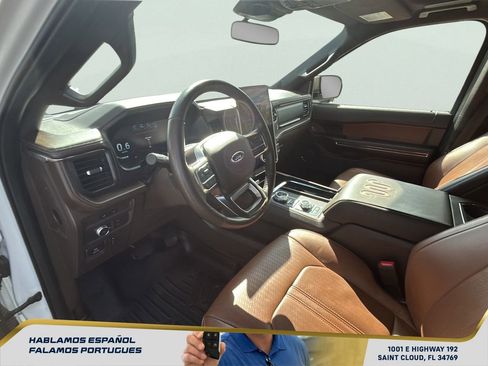 Used 2022 Ford Expedition Max King Ranch image 16