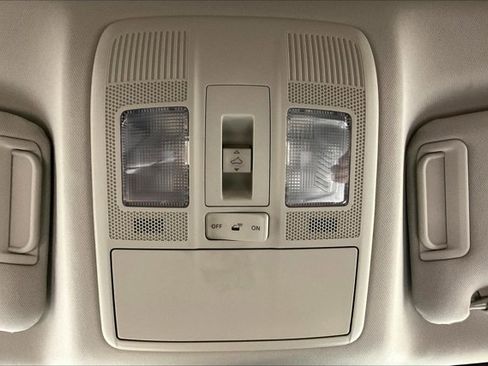 Used 2022 MAZDA CX-5 Carbon Edition image 35