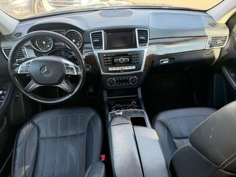 Used 2016 Mercedes-Benz GL 450 4MATIC image 32
