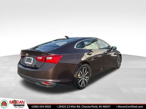 Used 2016 Chevrolet Malibu LT w/ Leather Package image 5