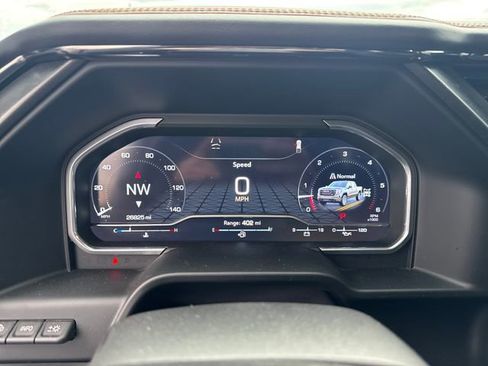 Used 2024 GMC Sierra 1500 AT4 w/ Technology Package image 18