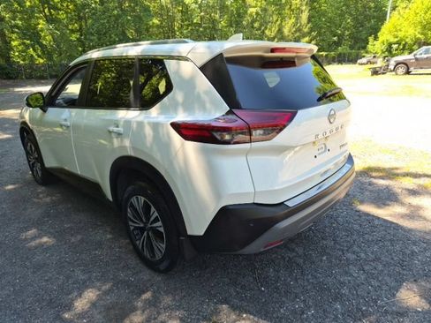 Used 2023 Nissan Rogue SV w/ SV Premium B Package AWD/4WD image 7