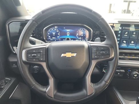 Used 2024 Chevrolet Silverado 1500 High Country image 38