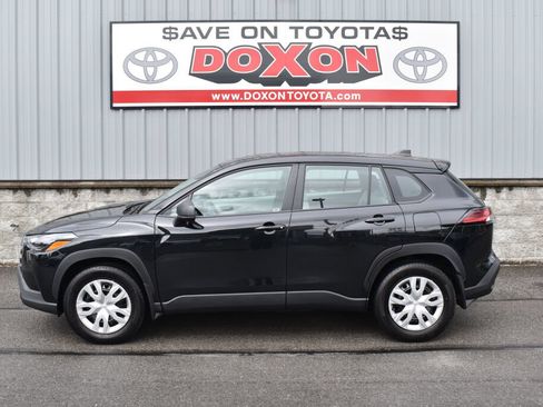 Certified 2026 Toyota Corolla Cross L AWD/4WD image 4