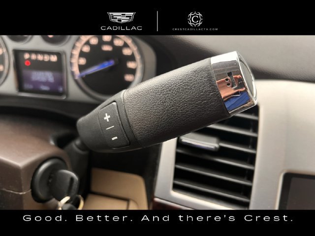 Used 2012 Cadillac Escalade ESV Luxury RWD image 17