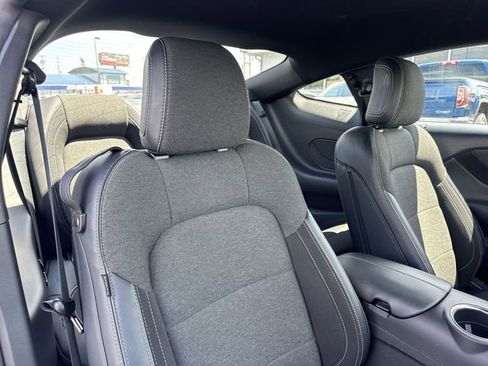 Used 2024 Ford Mustang Coupe RWD image 23