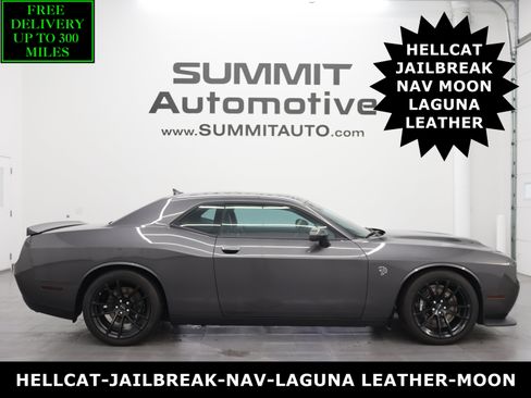 Used 2023 Dodge Challenger SRT Hellcat w/ Driver Convenience Group RWD image 1