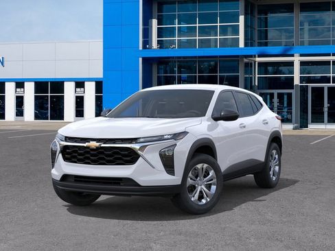 New 2026 Chevrolet Trax LS FWD image 6