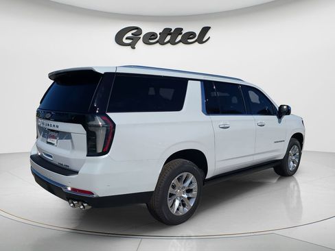 New 2026 Chevrolet Suburban Premier AWD/4WD image 5