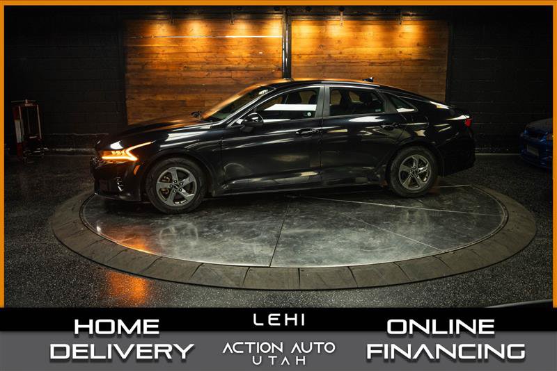 Used 2022 Kia K5 LXS FWD image 1