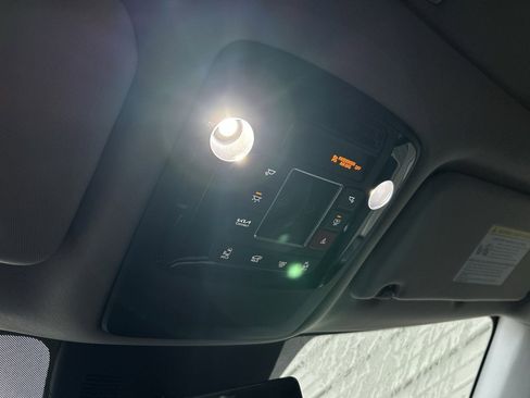 New 2026 Kia Carnival SX Prestige image 29