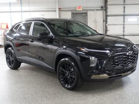 New 2026 Chevrolet Trax ACTIV FWD image 1