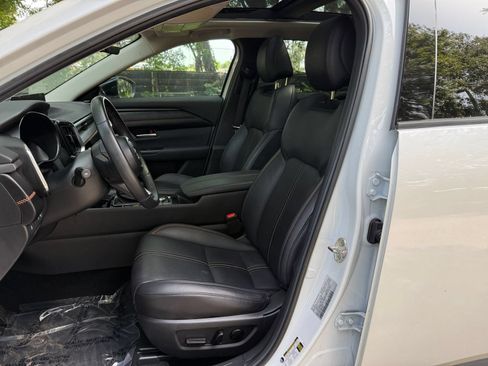 Used 2025 MAZDA CX-50 2.5 Hybrid w/ Premium Plus Pkg AWD/4WD image 36