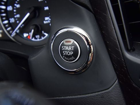 Used 2024 INFINITI Q50 Sensory image 41