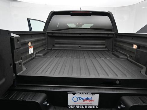 Used 2025 Honda Ridgeline Sport image 36